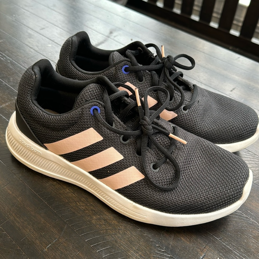 Women’s adidas gym shoes black w/pink stripes size 9 sneakers